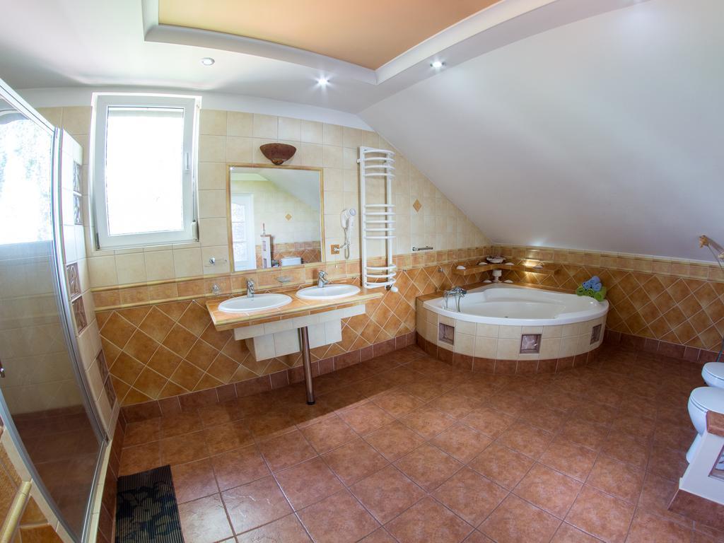 Gosciniec Pod Markizami Malbork Extérieur photo